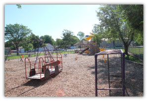 schools-education-k-12-cusd-4-near-lake-shelbyville-preschool-playgound