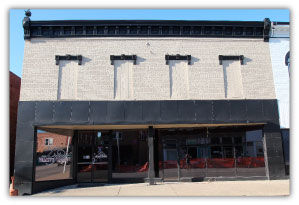 sports-bars-grills-taverns-near-lake-shelbyville-legends-draft-house